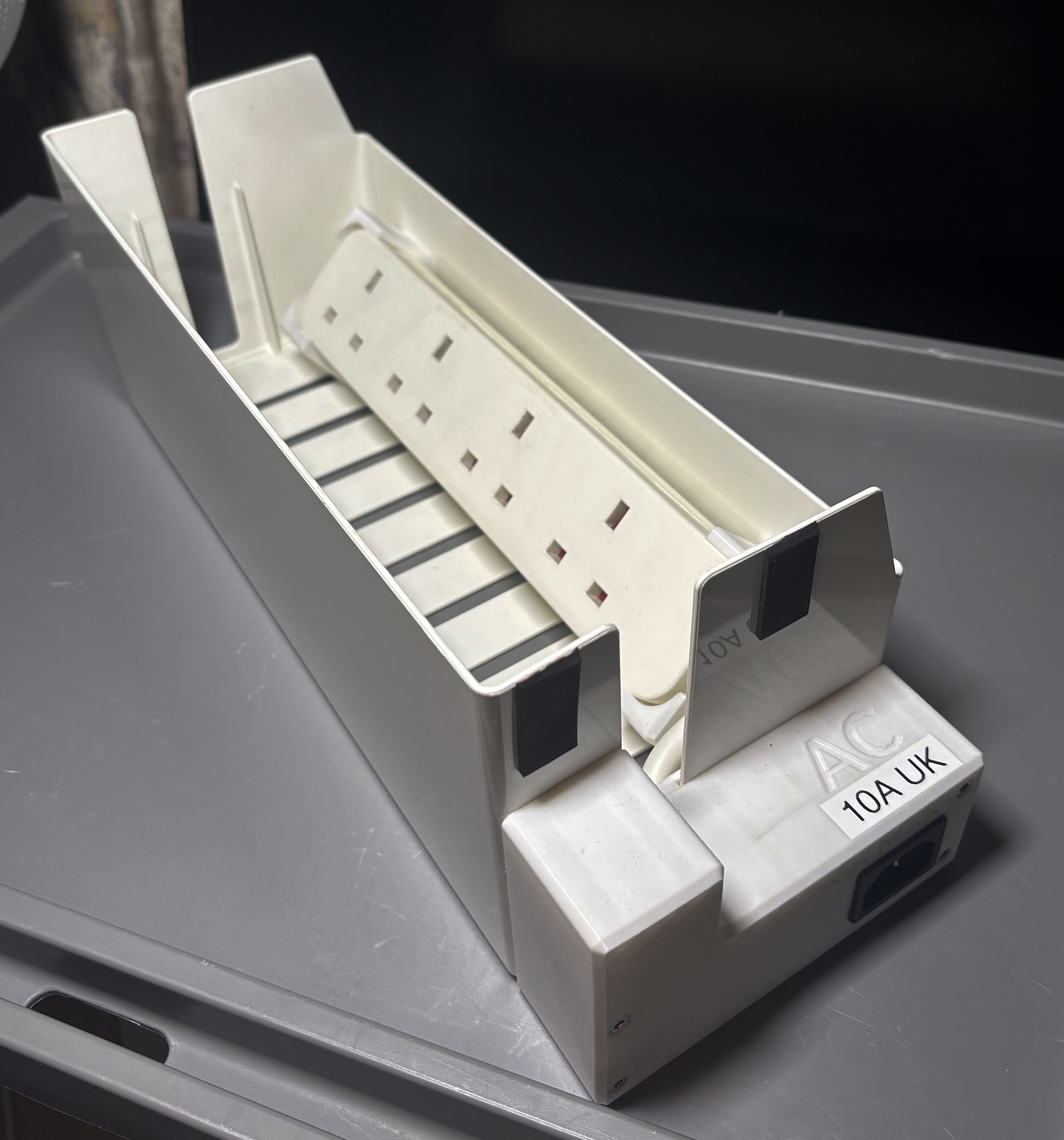 The old version that contained a British Standard KOPPLA mounted into SÄTTING.